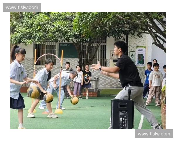 掌握交叉步运球技巧提升篮球场突破与控球能力全攻略